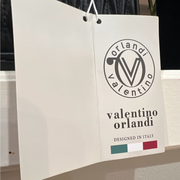 Valentino Orlandi Black Quilted Tote - Picture 7 of 11